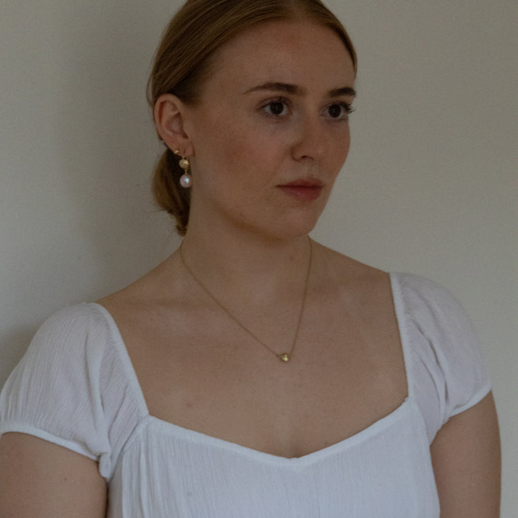 Pip In-Line Necklace