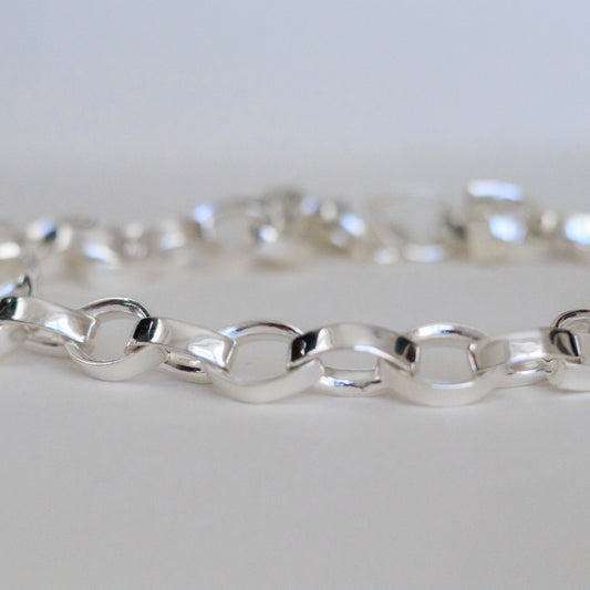 Selene Chain Bracelet