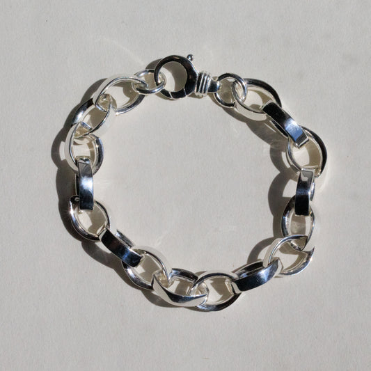 Selene Chain Bracelet