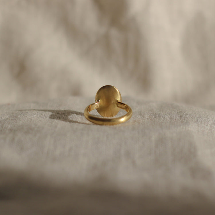 Speckled Oval Signet