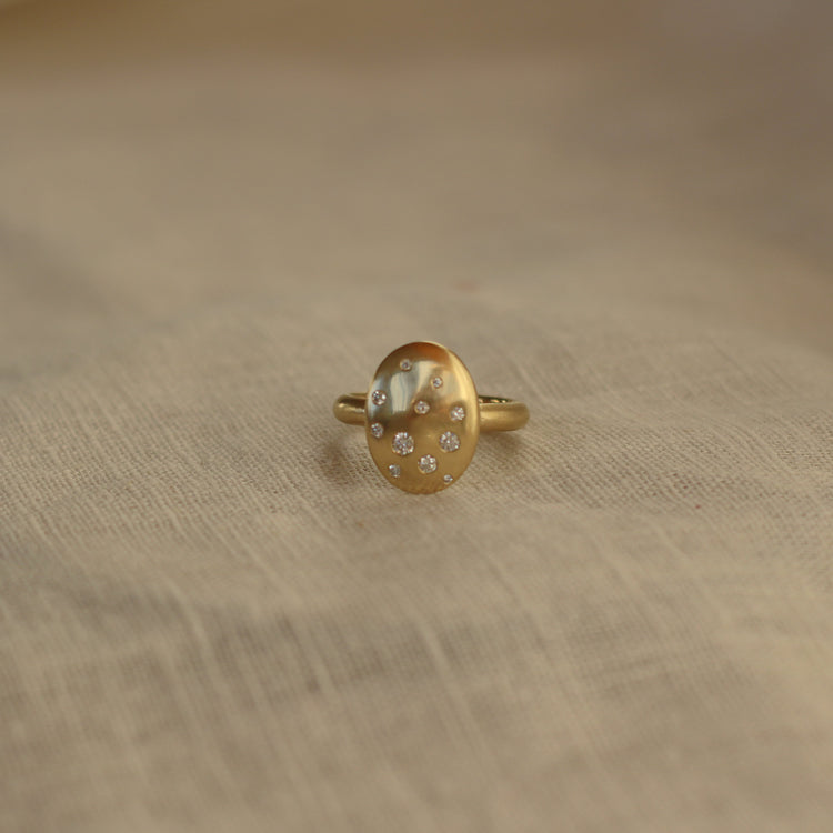 Speckled Oval Signet