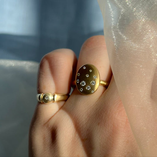 Speckled Oval Signet