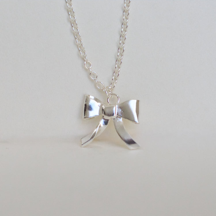 Darling Large Bow Necklace
