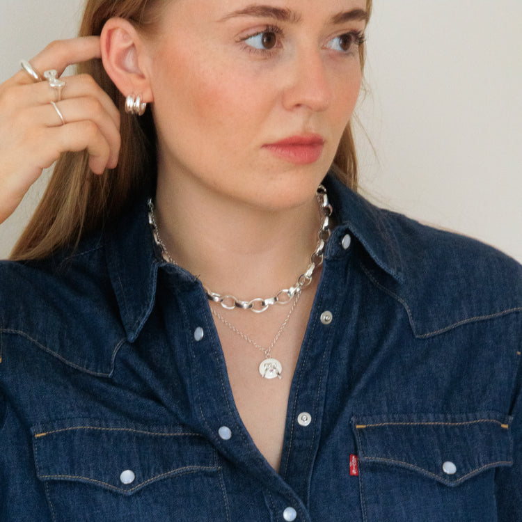 Dolly Necklace