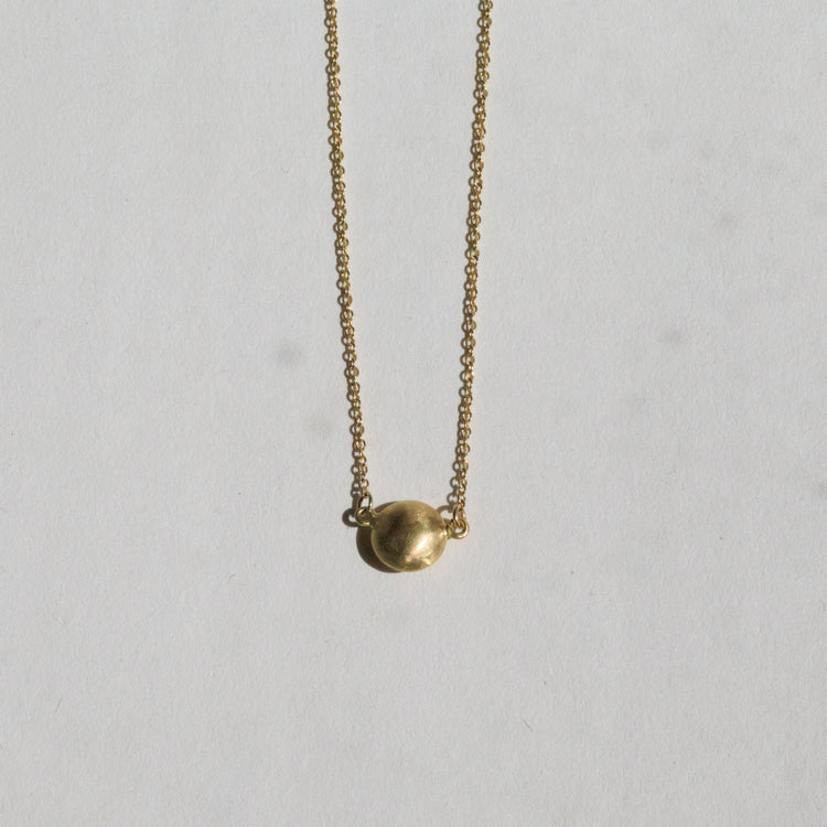 Pip In-Line Necklace