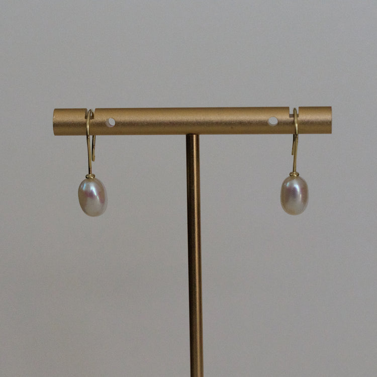 Snowberry Drop Earrings